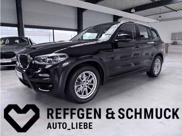 BMW X3 - фото 1