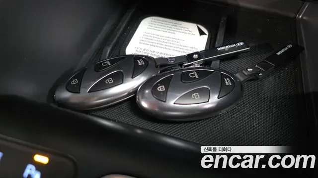 Hyundai Sonata - фото 1