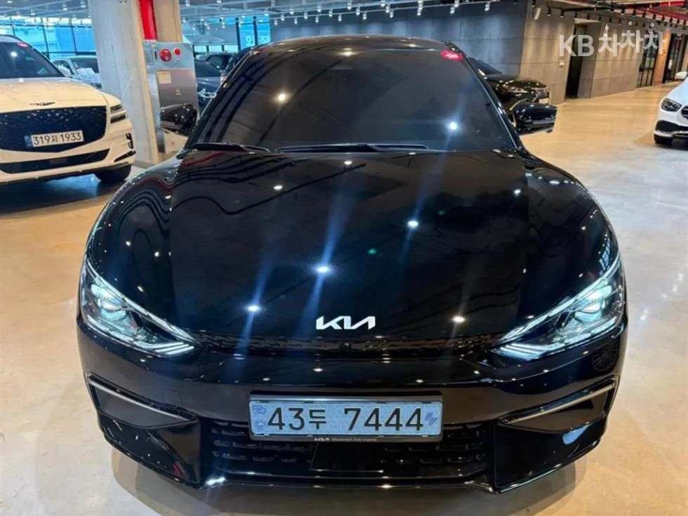 Kia EV6 롱 레인지 4WD GT-Line - фото 1