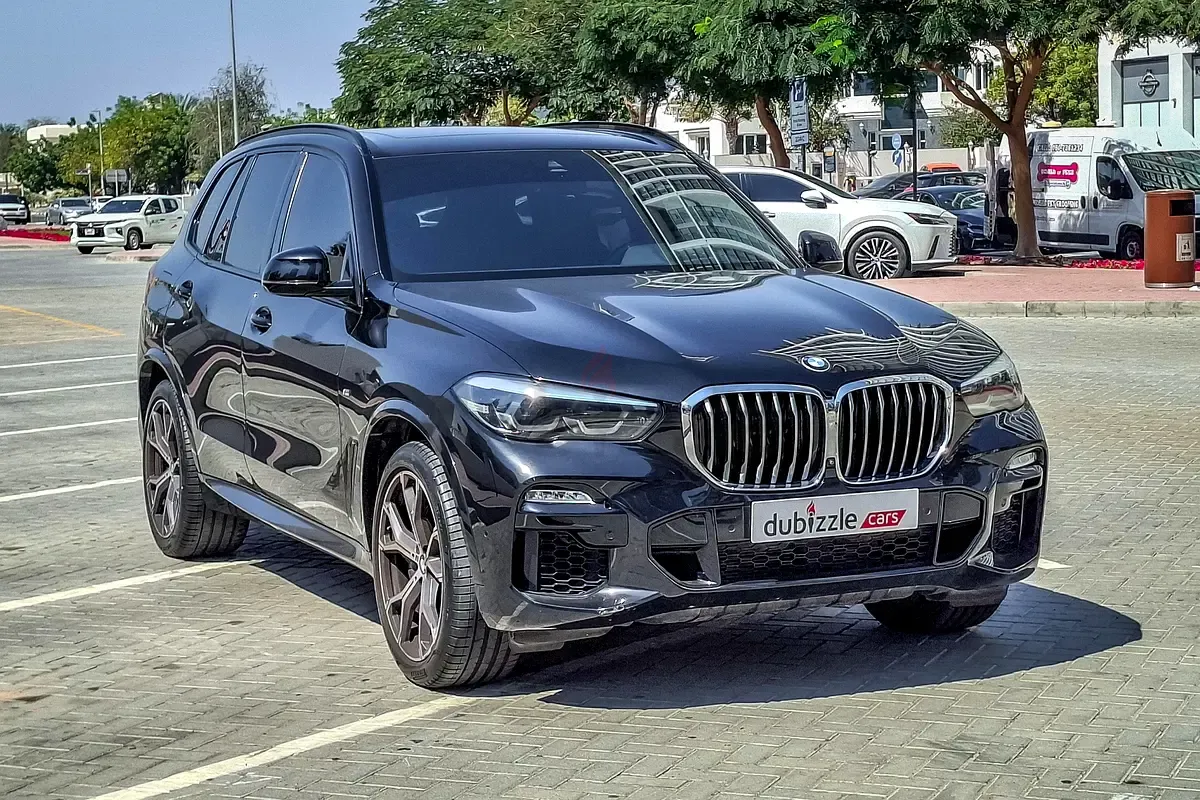 BMW X5 - фото 1