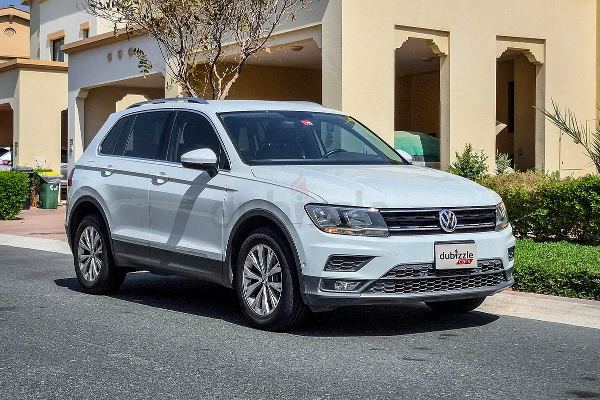 Volkswagen Tiguan - фото 1