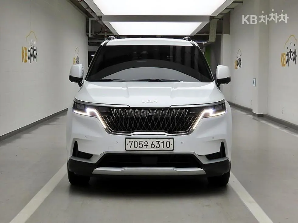 Kia 카니발 4세대 D2.2 11인승 프레스티지 - фото 1