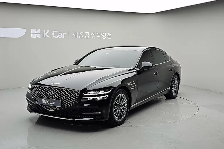 Genesis G80 - фото 1