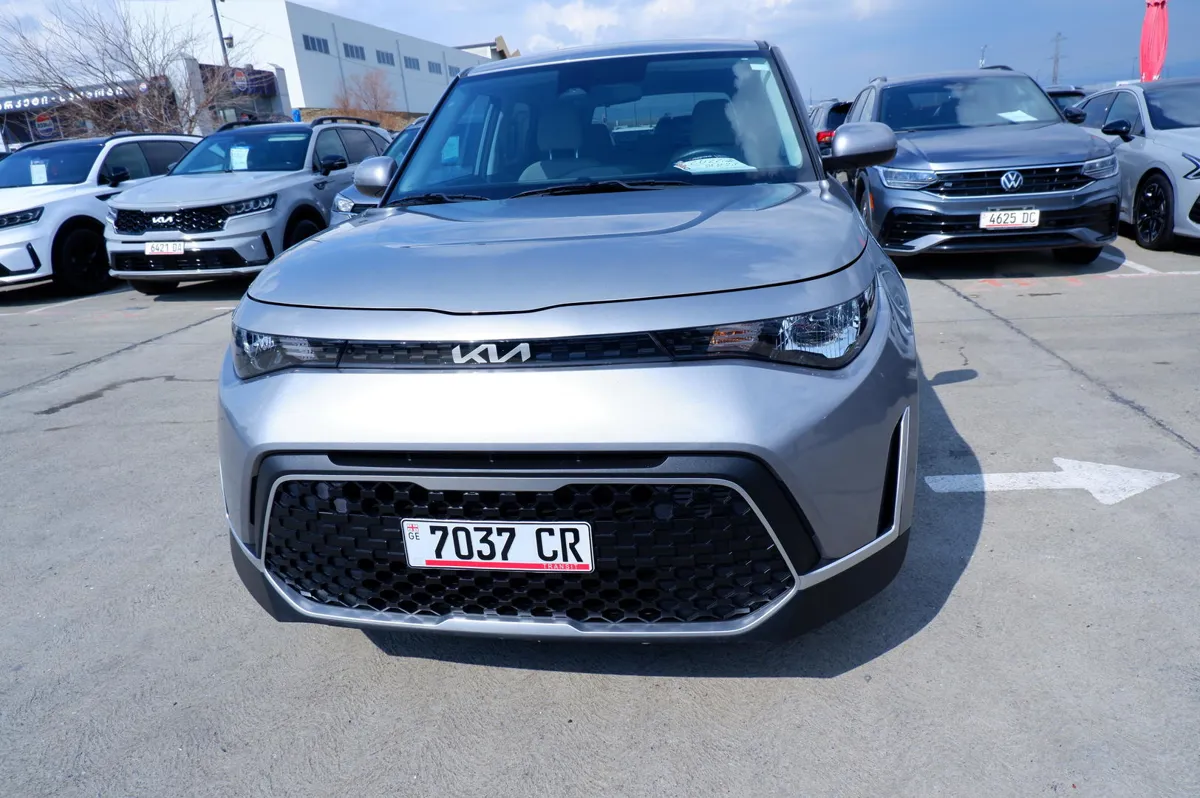 Kia Soul - фото 1