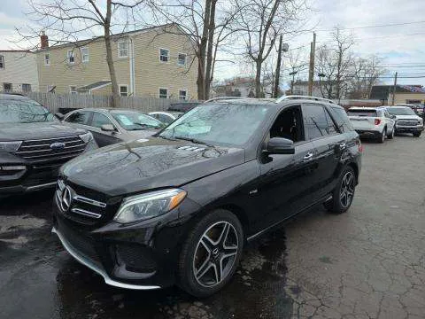 Mercedes-Benz GLE AMG GLE 43 - фото 1