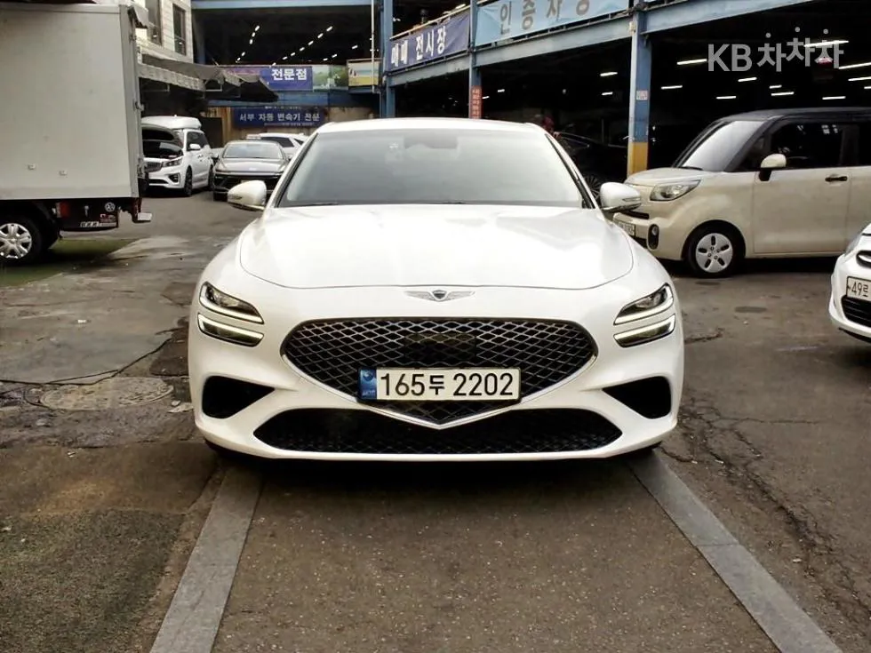 Genesis 더 뉴 G70 2.0T 스탠다드 - фото 1