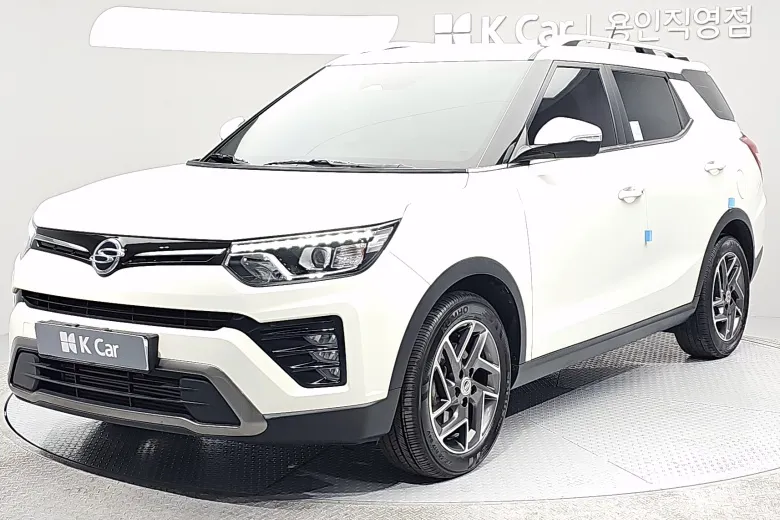 KG Mobility 티볼리 - фото 1