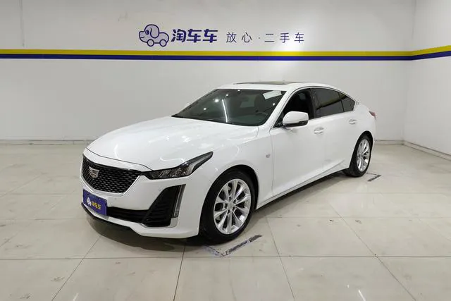Cadillac CT5 - фото 1