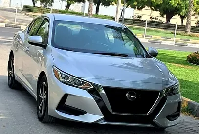 Nissan Sentra - фото 1