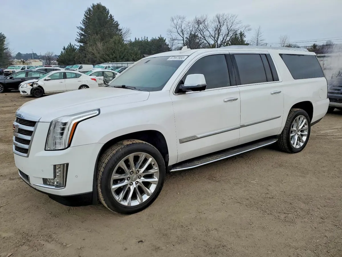 CADILLAC ESCALADE - фото 1