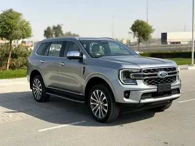 Ford Everest - фото 1