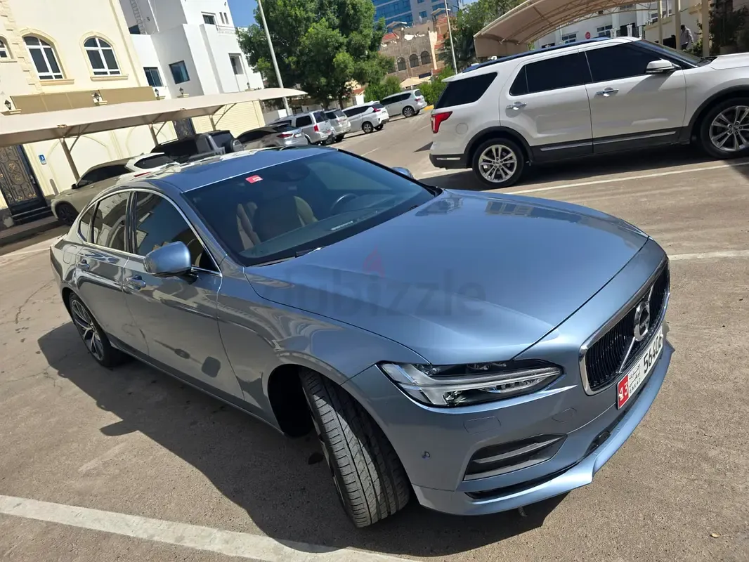 Volvo S90 - фото 1