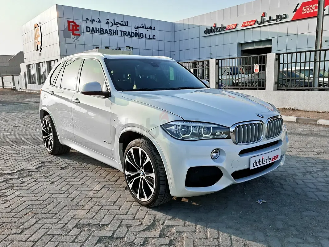 BMW X5 - фото 1