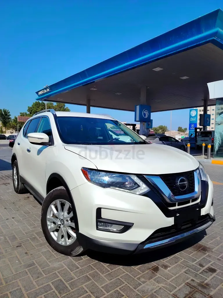 Nissan Rogue - фото 1