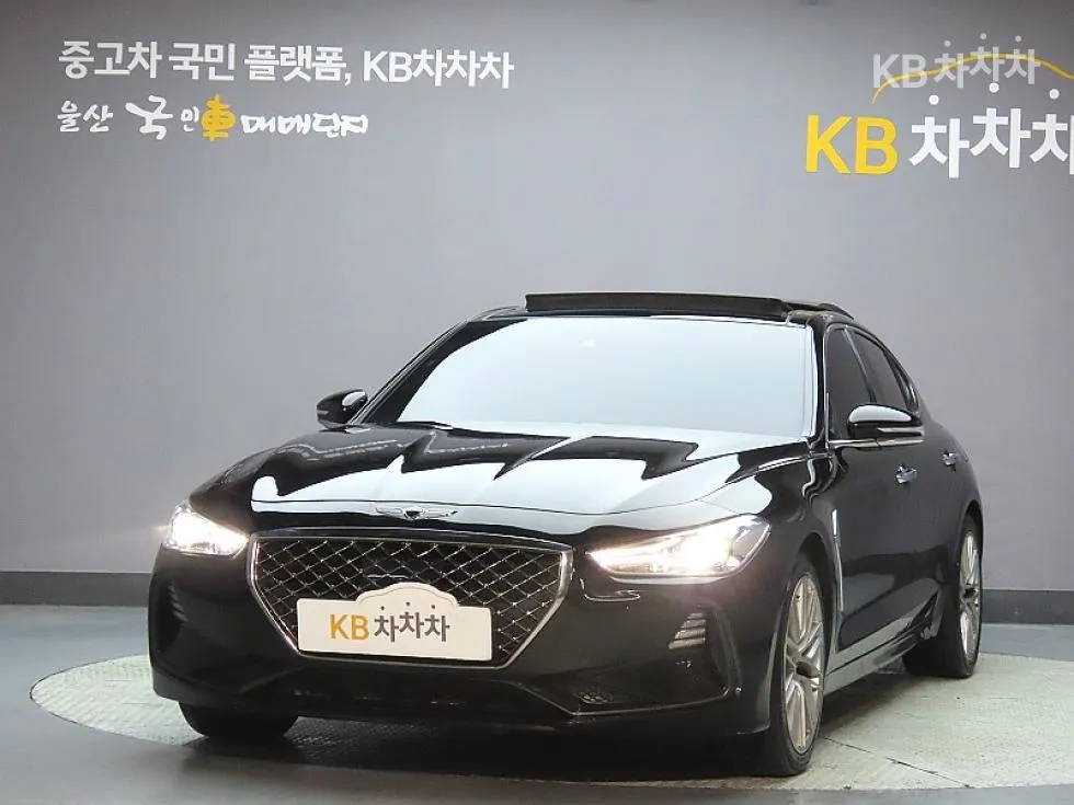 Genesis G70 2.2D Elite - фото 1