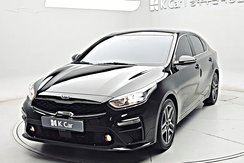 Kia K3 - фото 1
