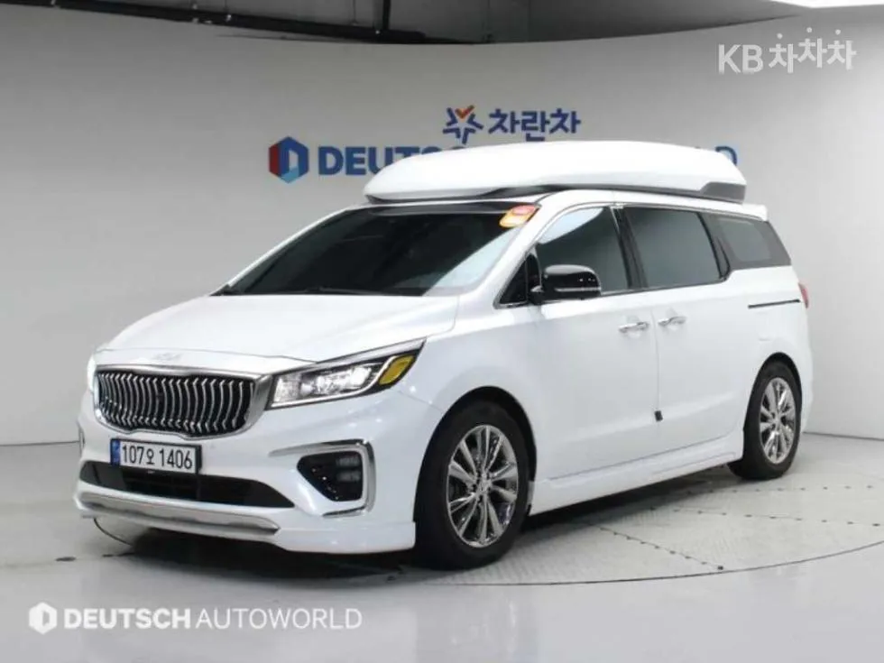 Kia 더 뉴 카니발 하이리무진 2.2 디젤 7인승 프레지던트 - фото 1
