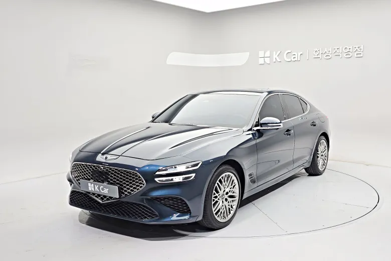 Genesis G70 - фото 1