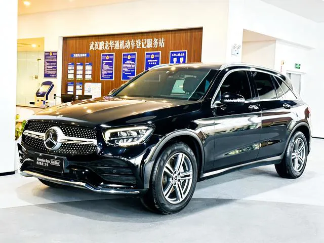 Mercedes-Benz GLC - фото 1