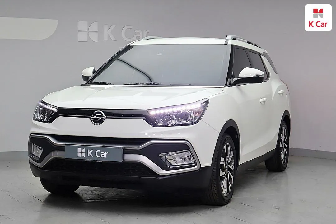 KG Mobility 티볼리 - фото 1