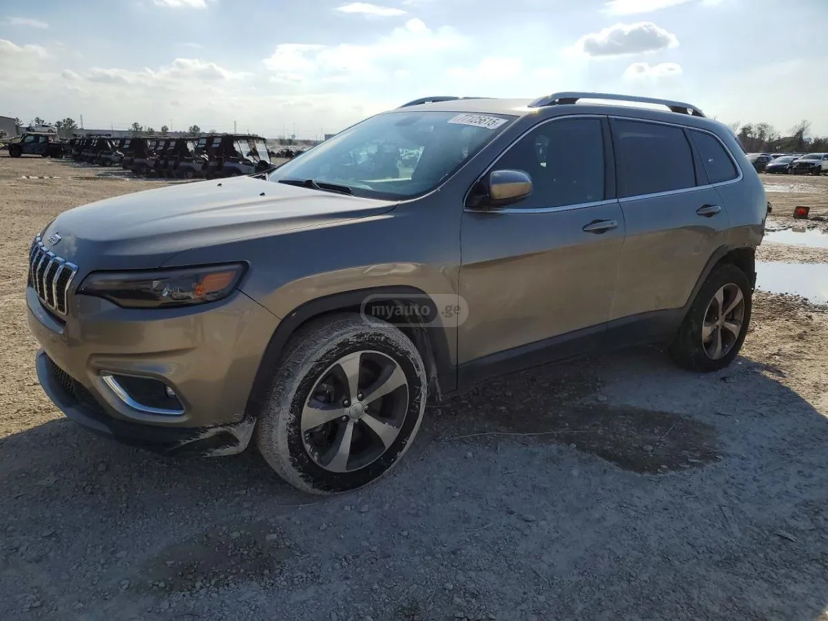 Jeep Cherokee - фото 1