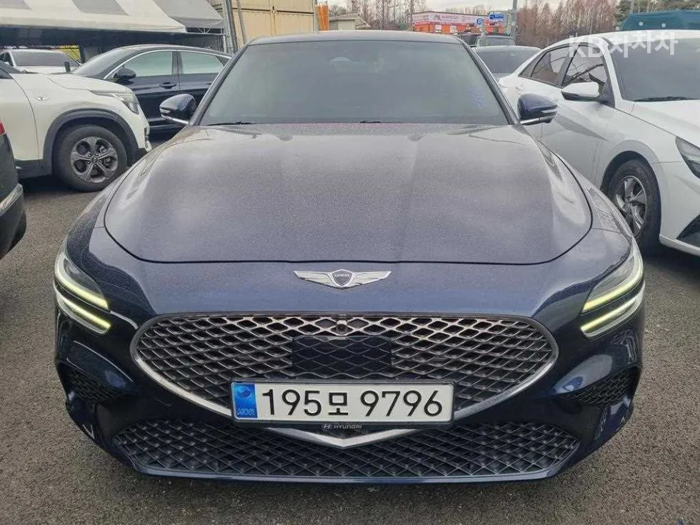 Genesis 더 뉴 G70 2.0T 4WD 스탠다드 - фото 1