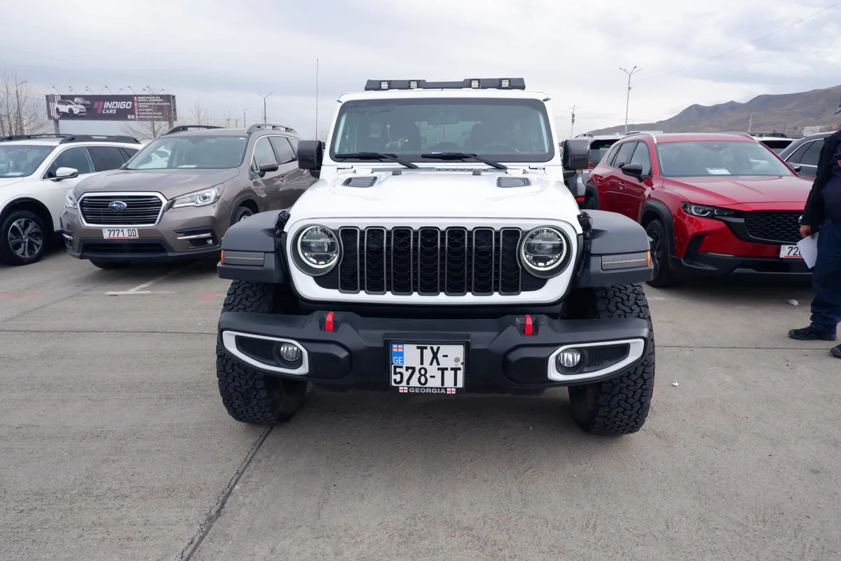 Jeep Wrangler - фото 1
