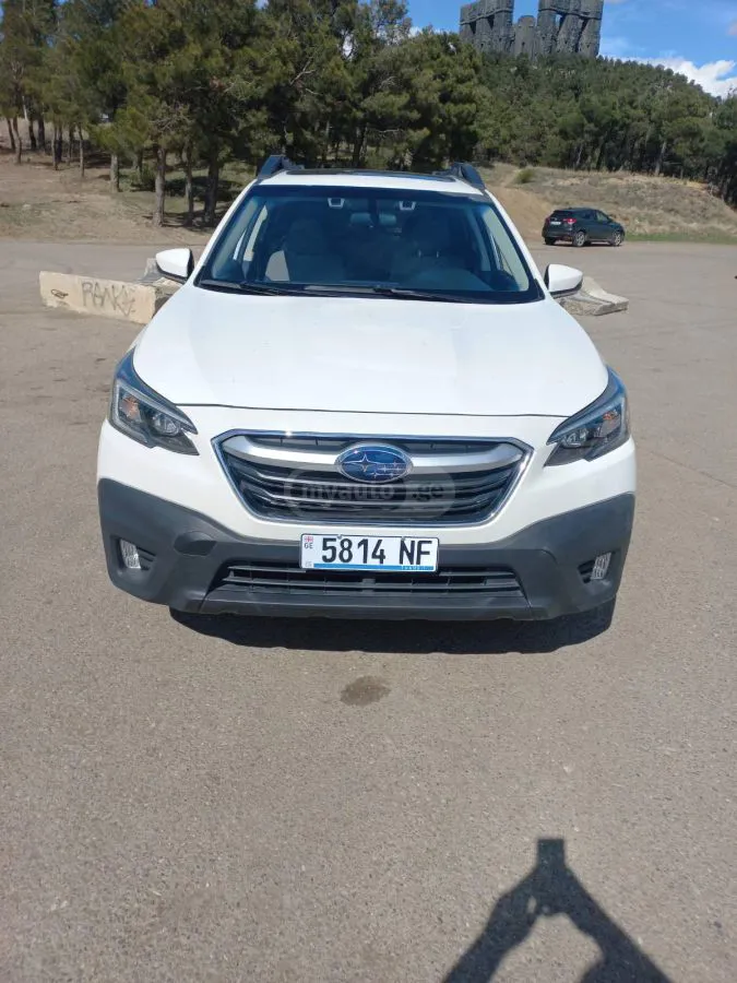 Subaru Outback - фото 1