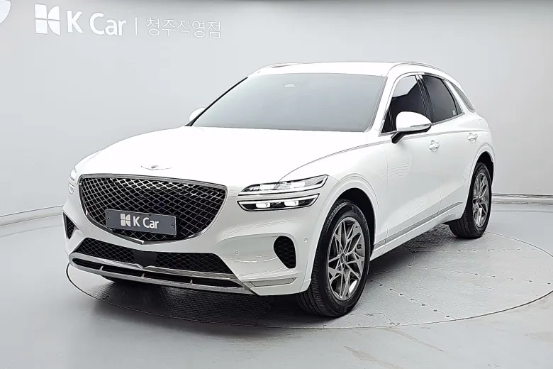 Genesis GV70 - фото 1