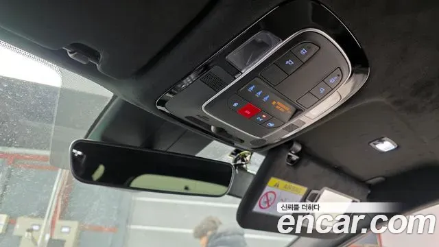 Hyundai Santafe - фото 1