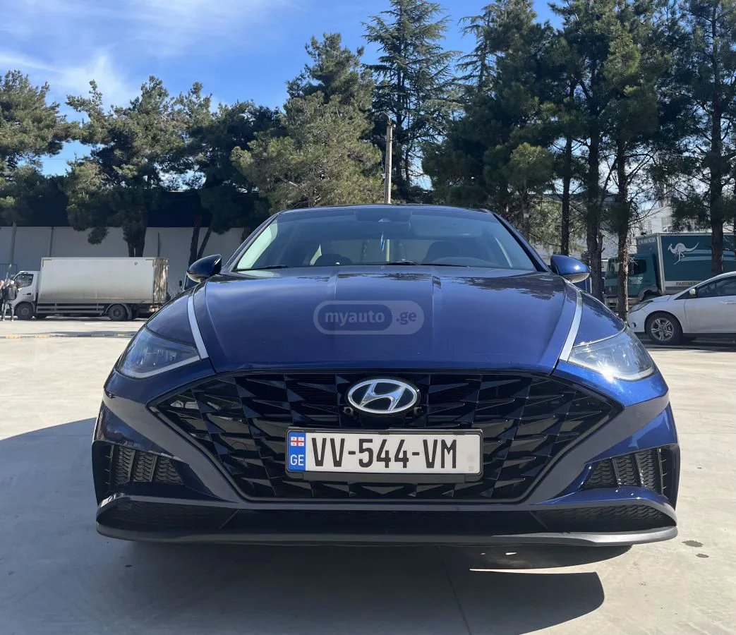 Hyundai Sonata - фото 1