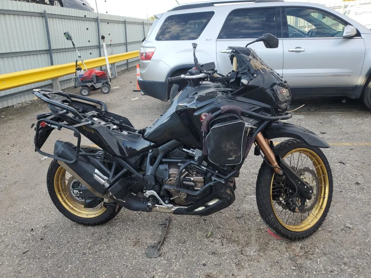 HONDA CRF1100 - фото 1