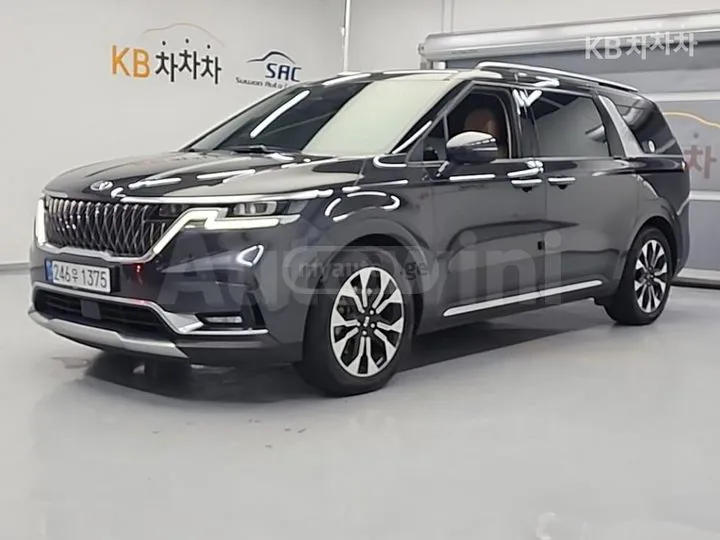 Kia Sedona - фото 1