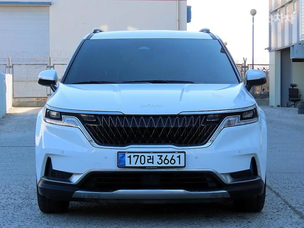 Kia 카니발 4세대 D2.2 9인승 노블레스 - фото 1