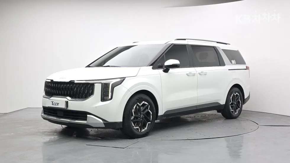 Kia 더 뉴 카니발 4세대 D2.2 9인승 프레스티지 - фото 1