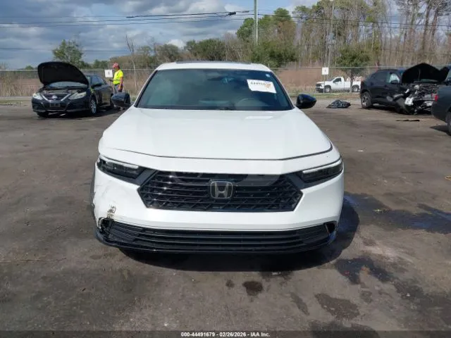 Honda Accord - фото 1