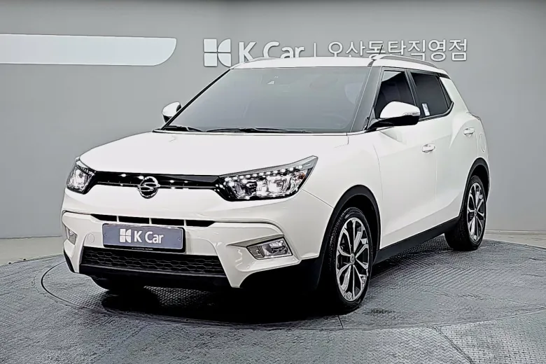 KG Mobility 티볼리 - фото 1