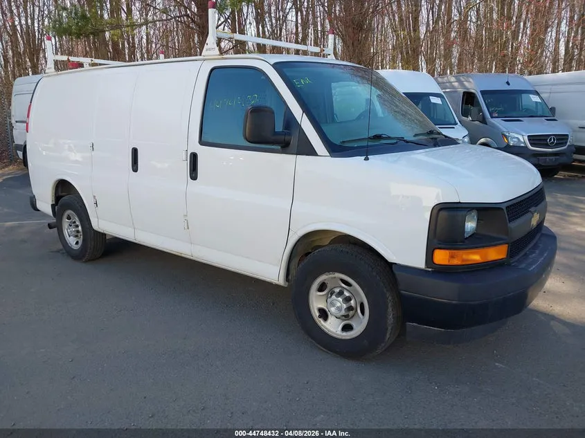 CHEVROLET EXPRESS 2500 WORK VAN - фото 1