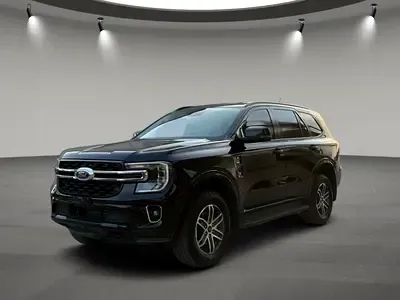 Ford Everest - фото 1