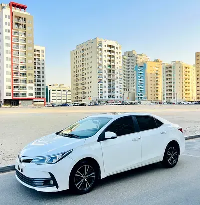 Toyota Corolla - фото 1