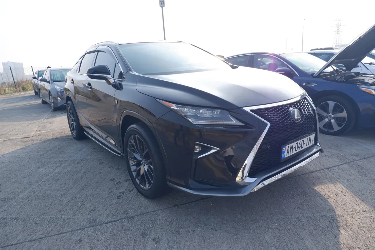 Lexus RX 350 - фото 1