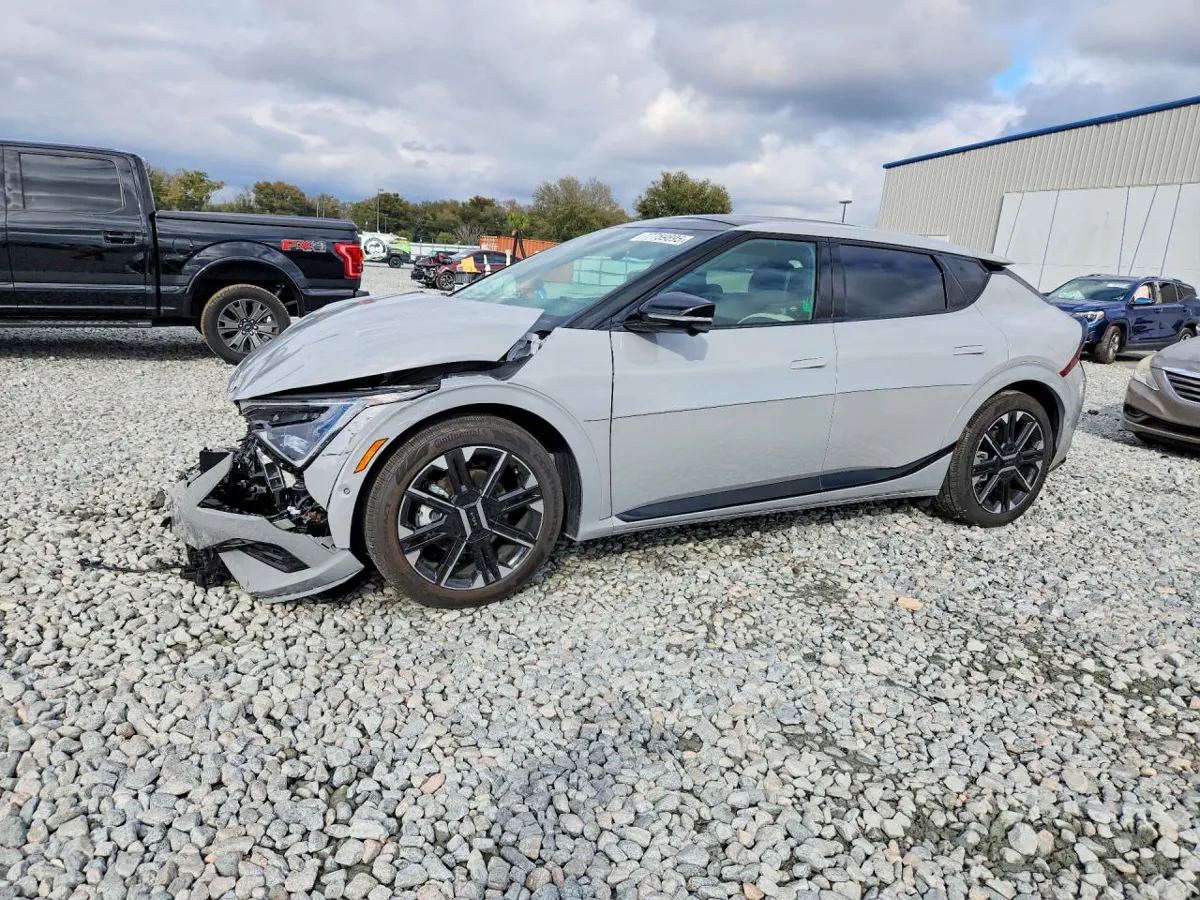 KIA EV6 GT LINE - фото 1