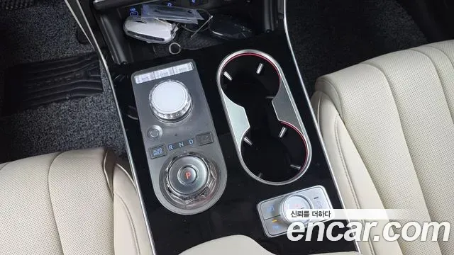 Genesis GV80 - фото 1