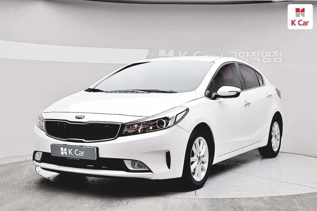 Kia K3 - фото 1