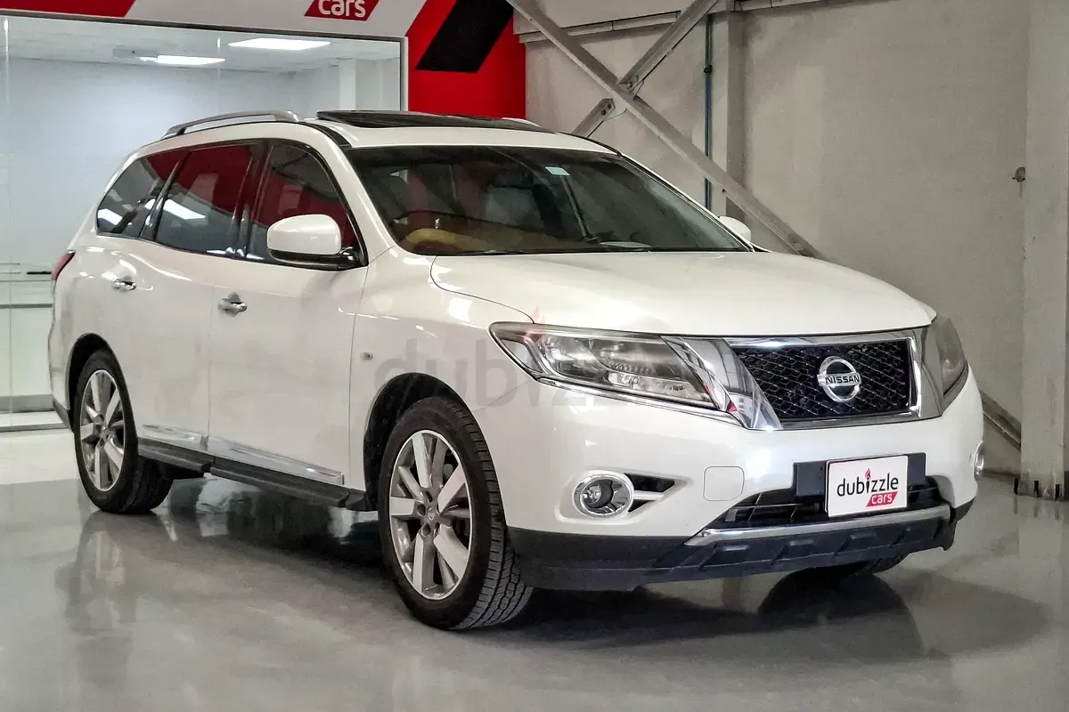 Nissan Pathfinder - фото 1