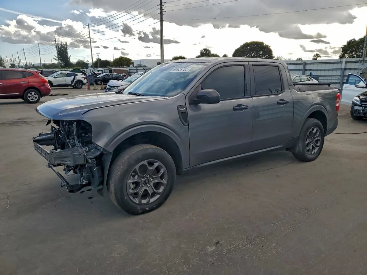 FORD MAVERICK XL - фото 1