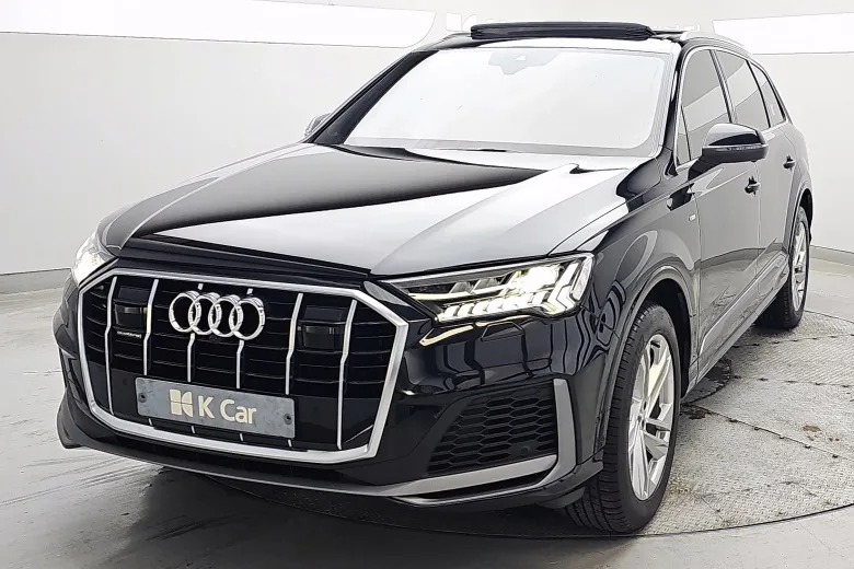 아우디 Q7 - фото 1