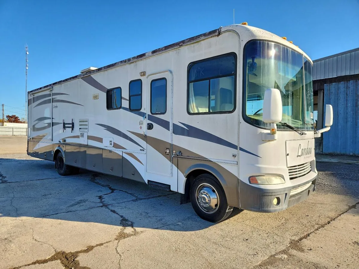 FORD F550 - фото 1