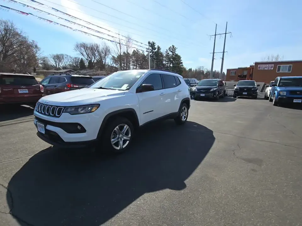 Jeep Compass Latitude - фото 1