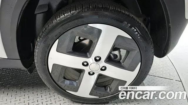 Hyundai Casper - фото 1